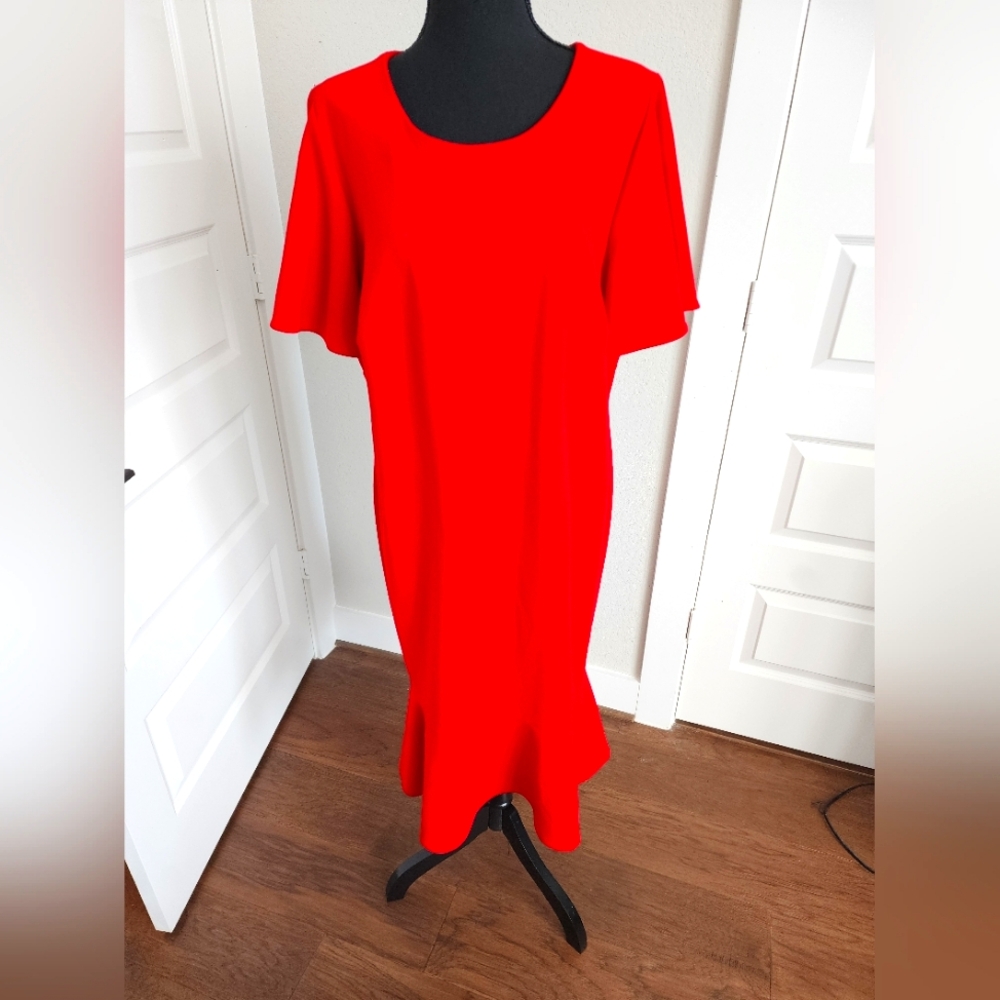 Calvin Klein 16W red Career Dress